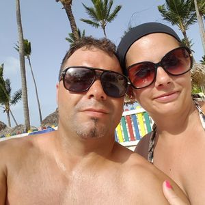 Meet your Posher, Jen-pedro